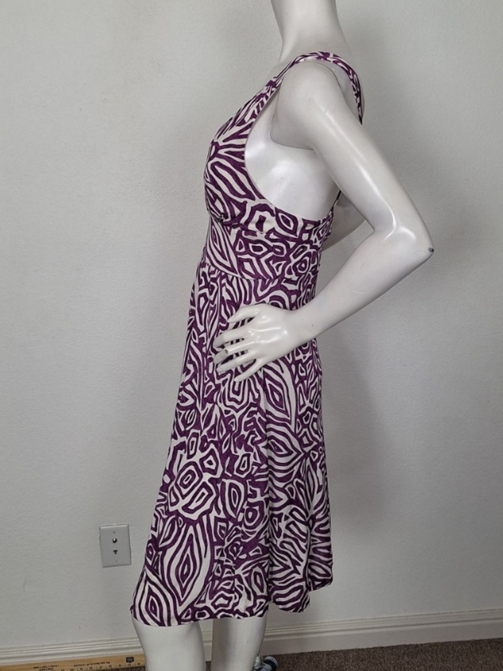 Banana Republic Purple & White Silk Blend Criss Cross Back Midi Dress Size S - Picture 11 of 15